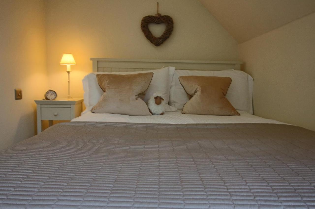 Frith Farm House Cottages Newnham  Esterno foto